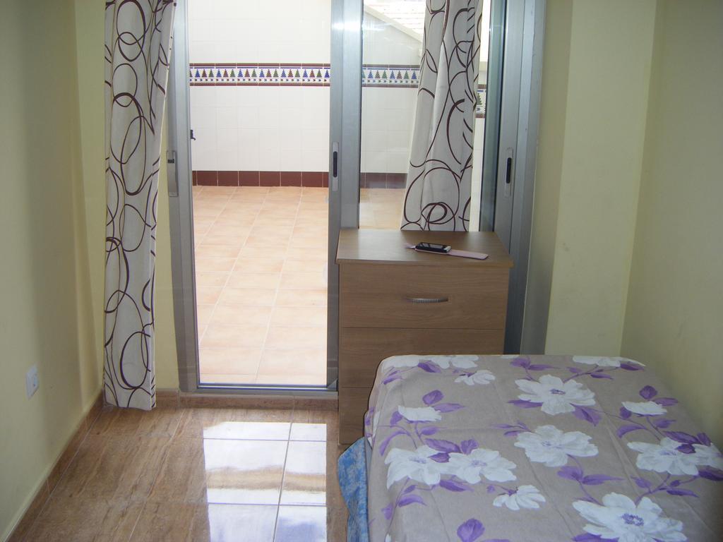 Apartamentos Espejo ロス・アルカサレス エクステリア 写真